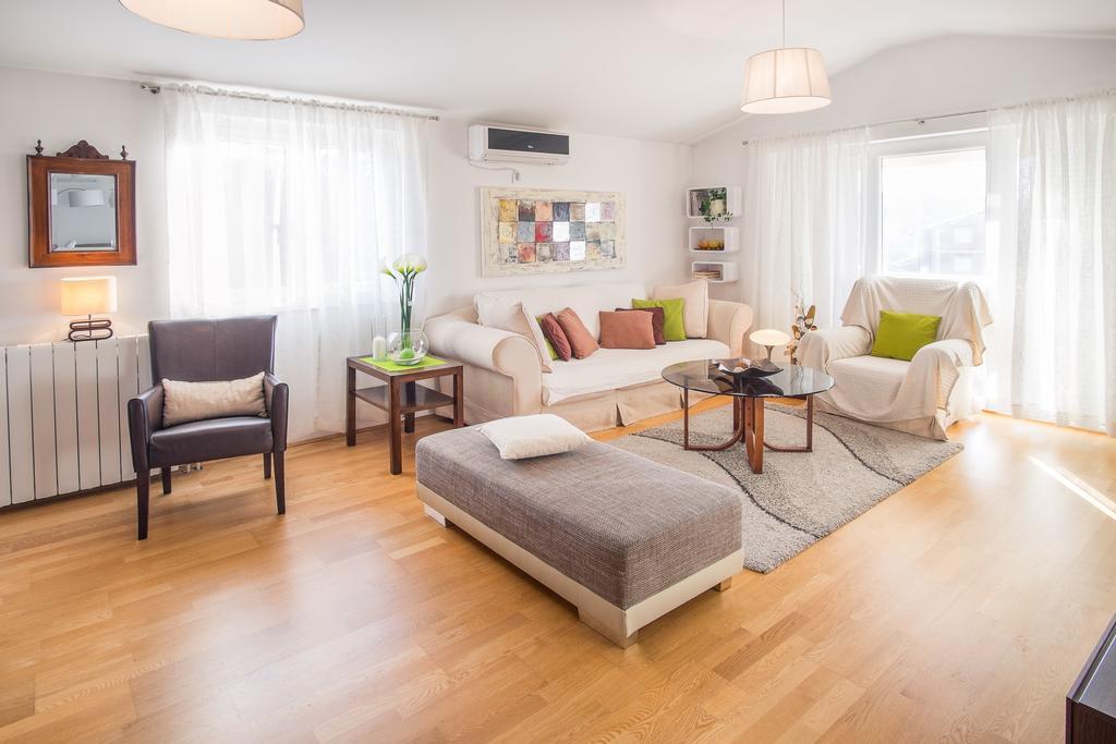 Apartment Ivana 2435 马林斯卡 外观 照片