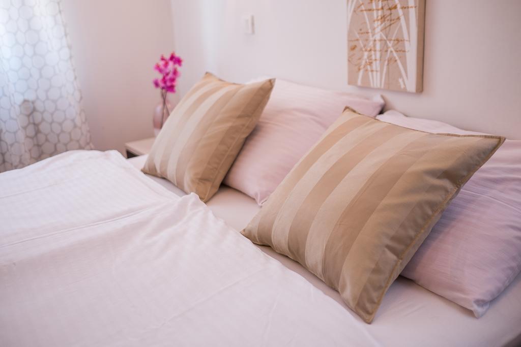 Apartment Ivana 2435 马林斯卡 外观 照片